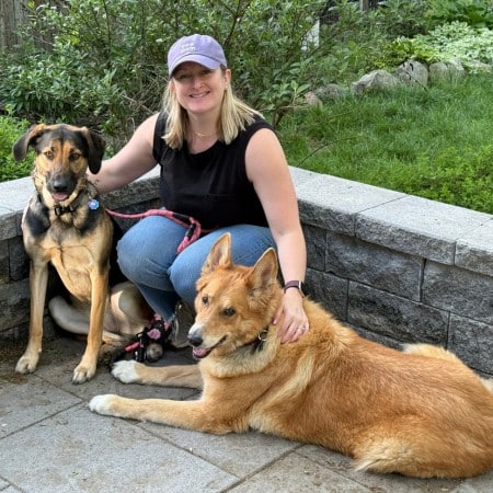 Bergen County pet sitter Rachel.